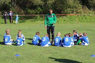 米兰体育网-替补席能否发挥稳定战术执行能力影响赛季后期，替补席是什么意思